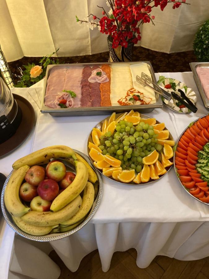 Hotel Konopiste Nova Myslivna Benesov  Kültér fotó