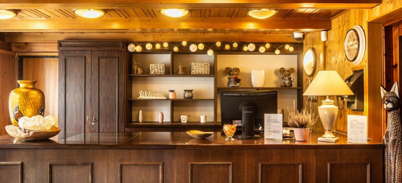 Hotel Konopiste Nova Myslivna Benesov  Kültér fotó
